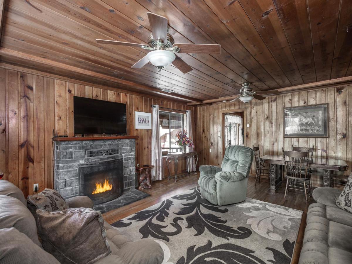 Alpine Cabin, 3 Bedrooms, Deck, Sleeps 8 Ruidoso Exteriör bild