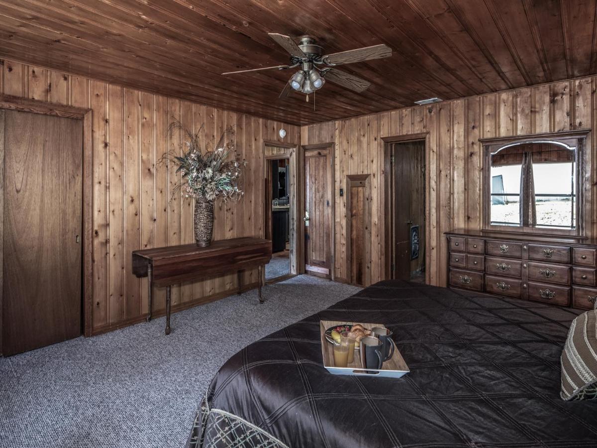 Alpine Cabin, 3 Bedrooms, Deck, Sleeps 8 Ruidoso Exteriör bild
